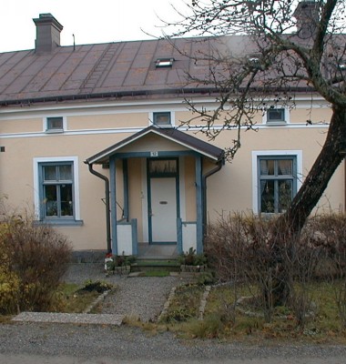 tumba hus 48.03.JPG